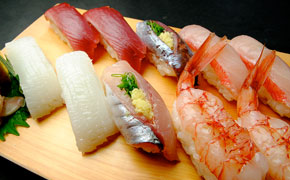 地魚寿司 … 1,500円