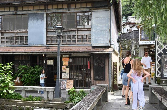 現在は多くの外国人観光客が訪れる下田