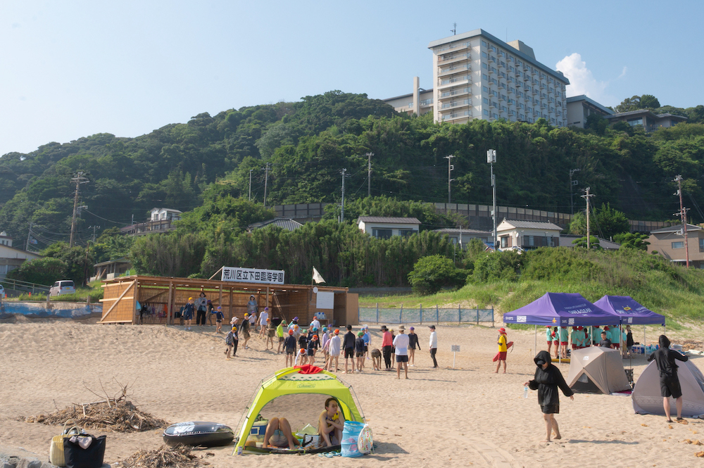外浦では荒川区の下田臨海学園が実施されていました(2026.07.25)